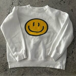 Vintage Havana White Sweatshirt with Yellow Accents